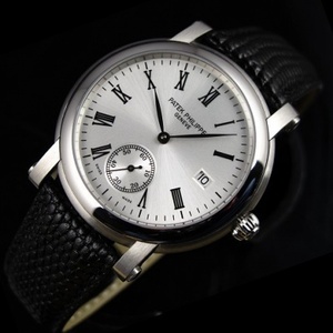 Schweizer Uhr Patek Philippe schwarzes Lederarmband retro unabhängige kleine zweite Stahlgehäuse zwei Hände und eine halbe römische Skala