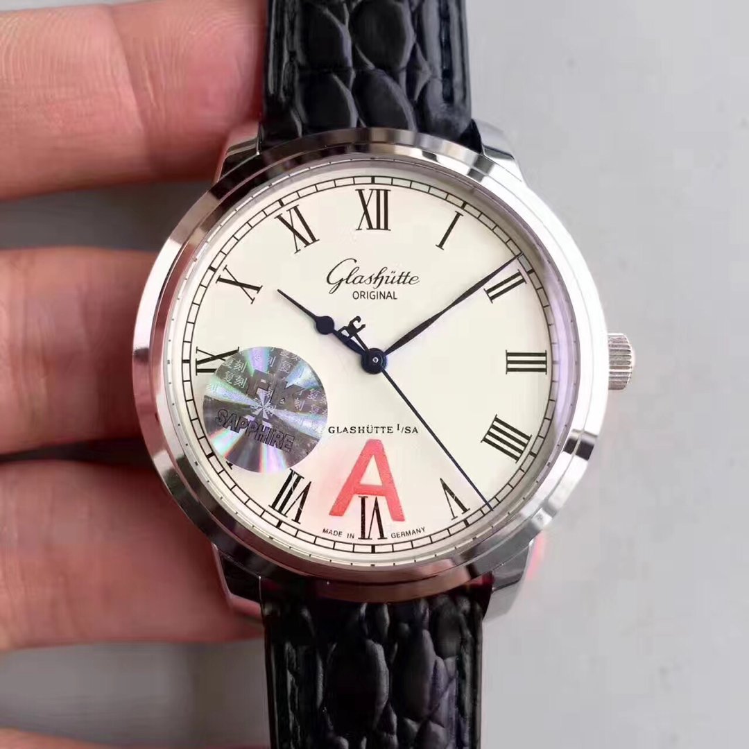 El grosor y el tamaño de la caja original de la fábrica de FK, El Senator 39-59V3 versión FK, se sincroniza con el reloj de hombre genuino (solo 10 mm 