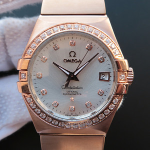 Omega Constellation série 123.20.35, montre pour homme à mouvement mécanique automatique 2500 miroir saphir.