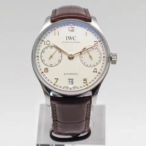 La meilleure reconstitution par ZF Factory de IWC Portuguese Seven Ultimate Edition v4