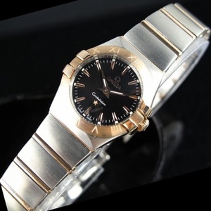 Swiss Omega OMEGA Constellation Quartz Double Eagle 18K Rose Gold Ultra-thin Women's Watch Black Noodle Ding Scale Ladies Watch