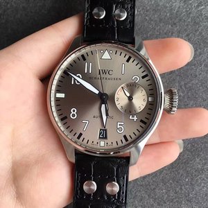 De nieuwe IWC 500906 kinetische energie van de ZF-fabriek geeft één op één authentieke malopening weer