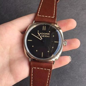 Zf factory Tudor pam449 manual mechanical watch, power can reach more than 100 hours Zf factory Tudor pam449 manual mechanical watch, power can reach more than 100 hours