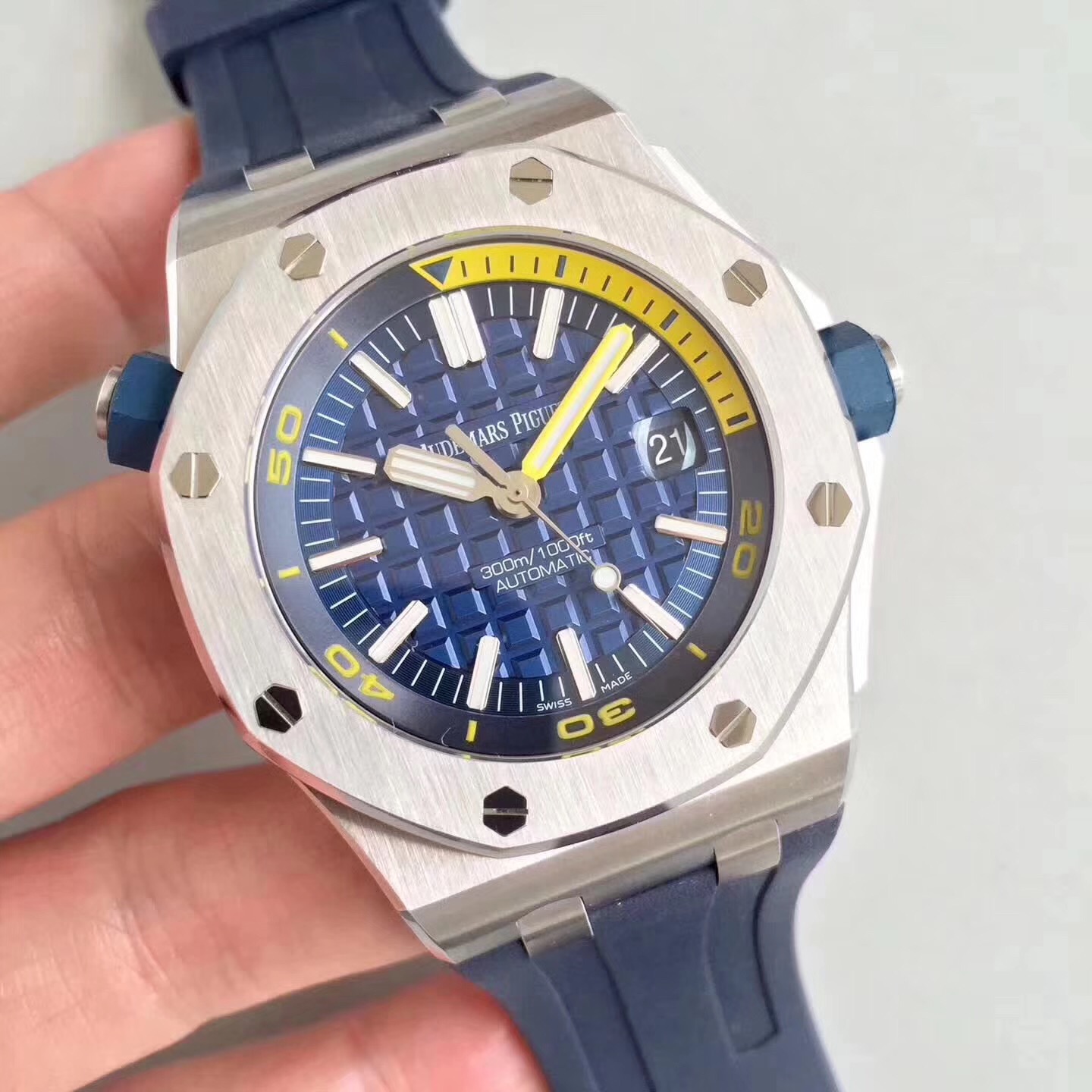  arfactory  Audemars Piguet Audemars Piguet Replica of Audemars Piguet 26703 Water Ghost 2.jpg
