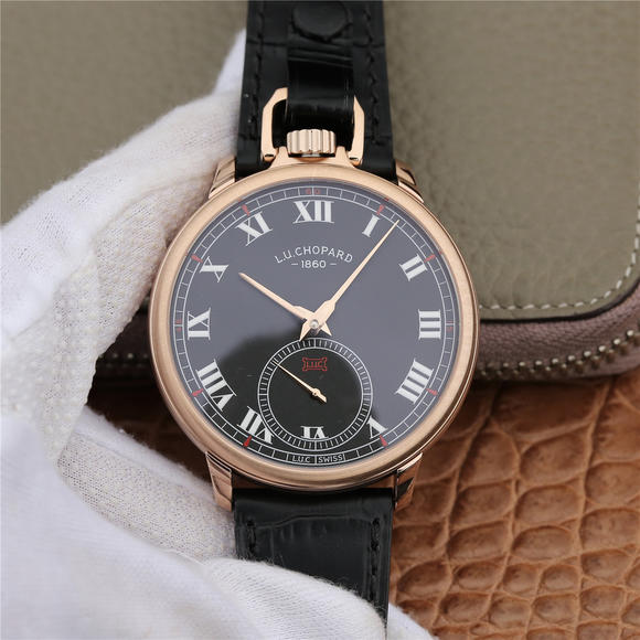 LUC produceerde de Chopard L.U.C-serie 161923-1001, die een horloge en een zakhorloge integreert, geschokt! Automatisch mechanisch uurwerk. - Klik op de afbeelding om het venster te sluiten