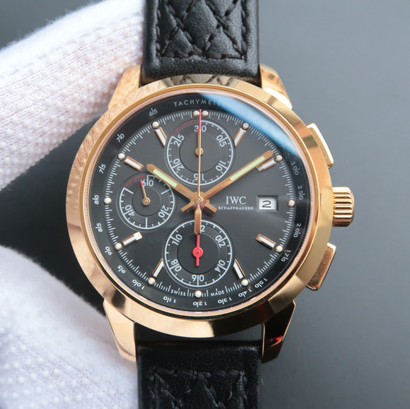 IWC Engineer Series W380702 Gouden chronograaf mechanisch herenhorloge. - Klik op de afbeelding om het venster te sluiten