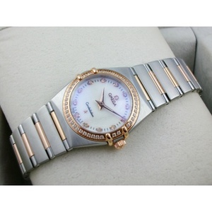 Swiss famous watch Omega Constellation series ladies watch case diamond case 18K rose gold steel belt Roman case two-pin diamond scale white mother-of-pearl face Swiss quartz female
