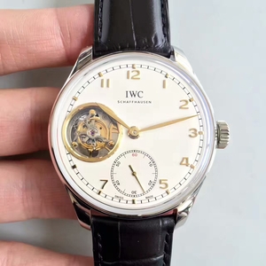 en-til-en kopi av IWC portugisiske serien IW546301 mekanisk klokke.