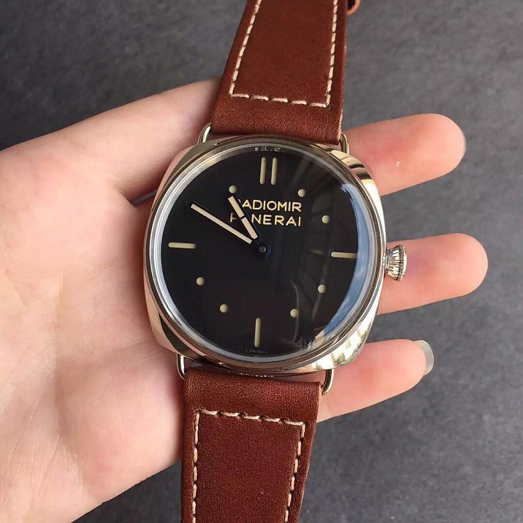 Zf factory Tudor pam449 manual mechanical watch, power can reach more than 100 hours - Trykk på bildet for å lukke